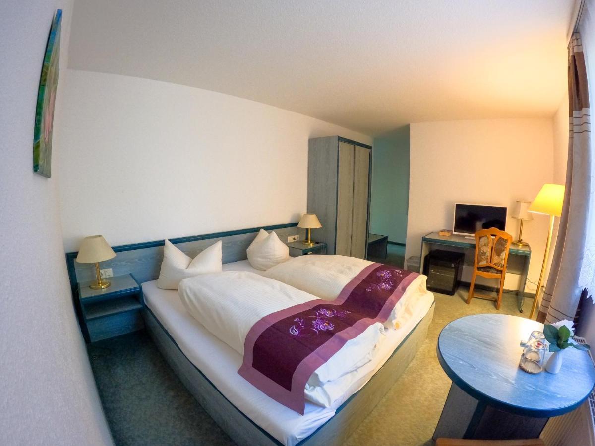 Hotel Diana Schonwalde-Glien Zewnętrze zdjęcie