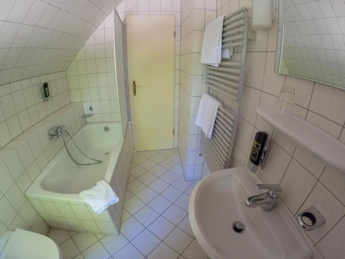 Hotel Diana Schonwalde-Glien Zewnętrze zdjęcie