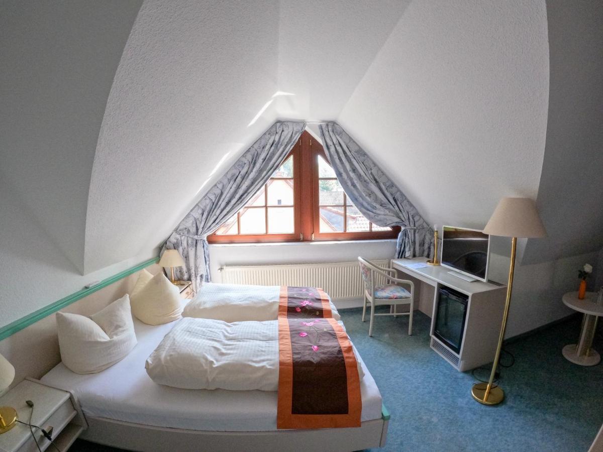 Hotel Diana Schonwalde-Glien Zewnętrze zdjęcie
